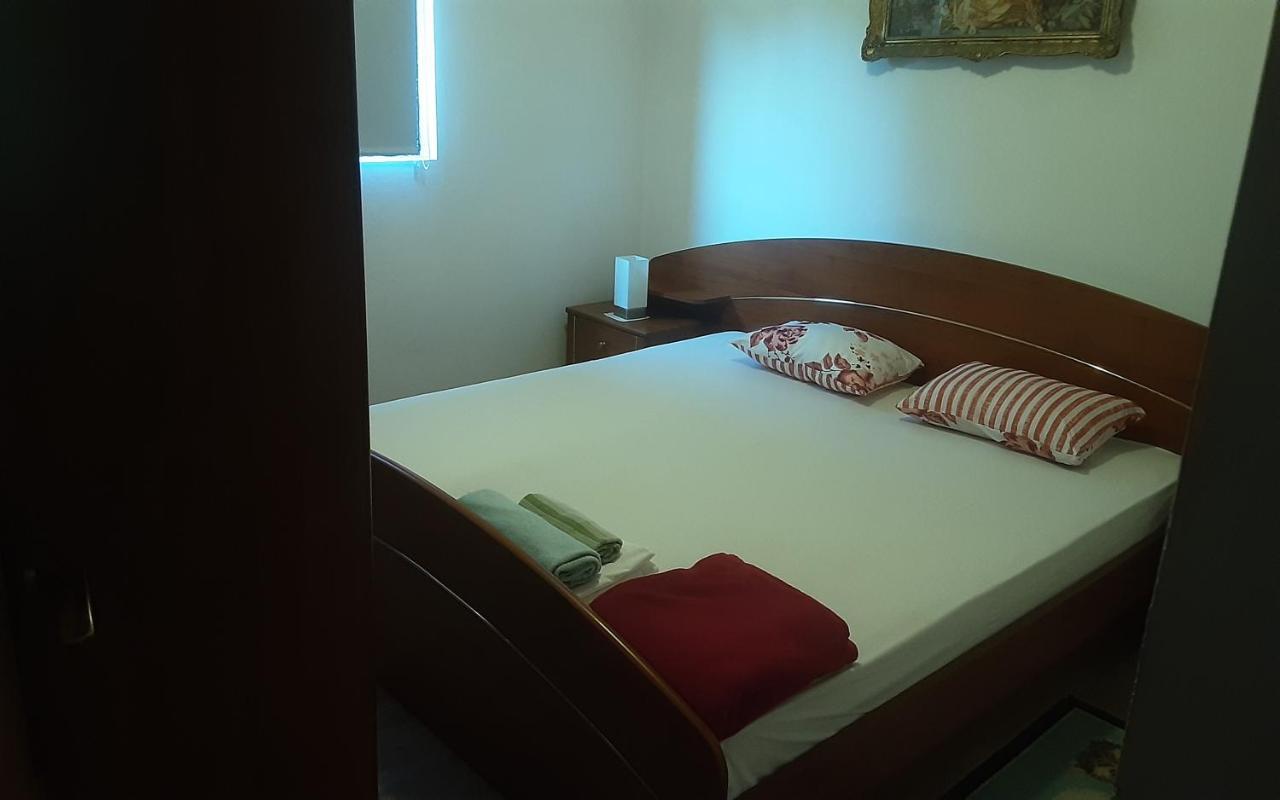 Apartments Nena 3* Ližnjan Eksteriør billede